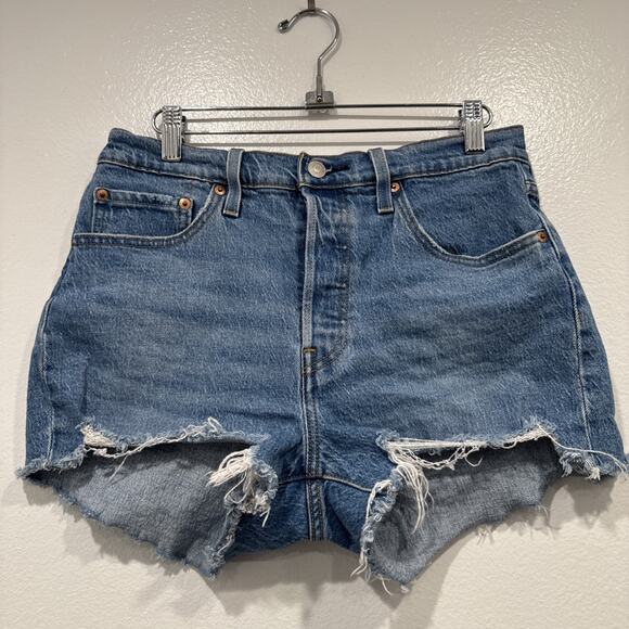 Levis Cut Off Shorts Women’s Size 28 High Rise Button Fly Denim Distressed READ - Picture 2 of 10